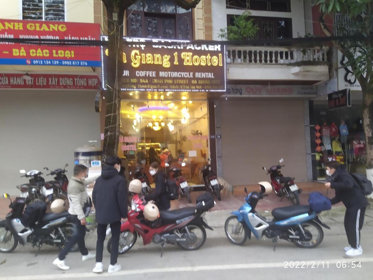 Ha Giang 1 Hostel And Loop Tour Екстериор снимка